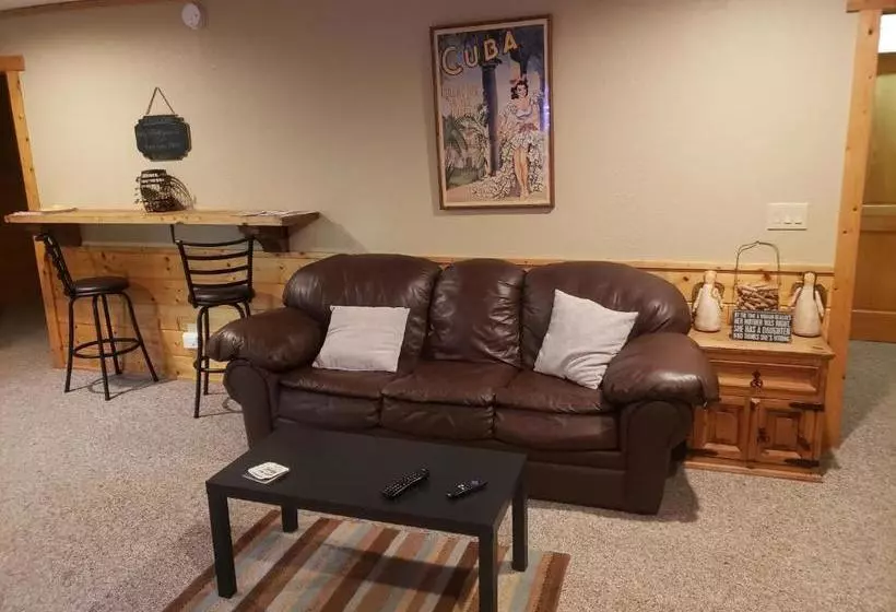 ペンション Todd Escape