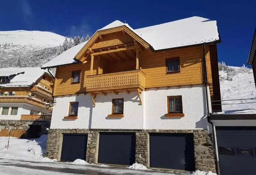 Tauernhaus Appartment