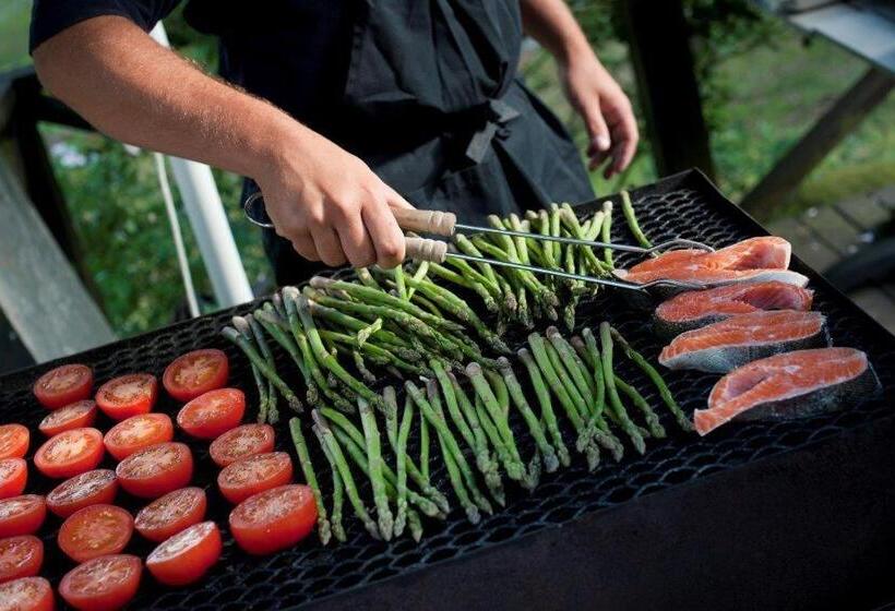 Tjärö Hotell & Vandrarhem