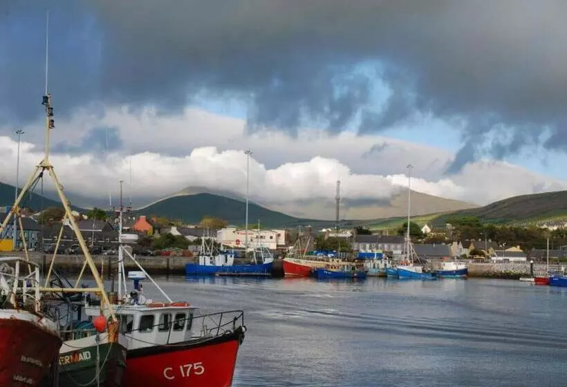 Dingle Benners Hotel
