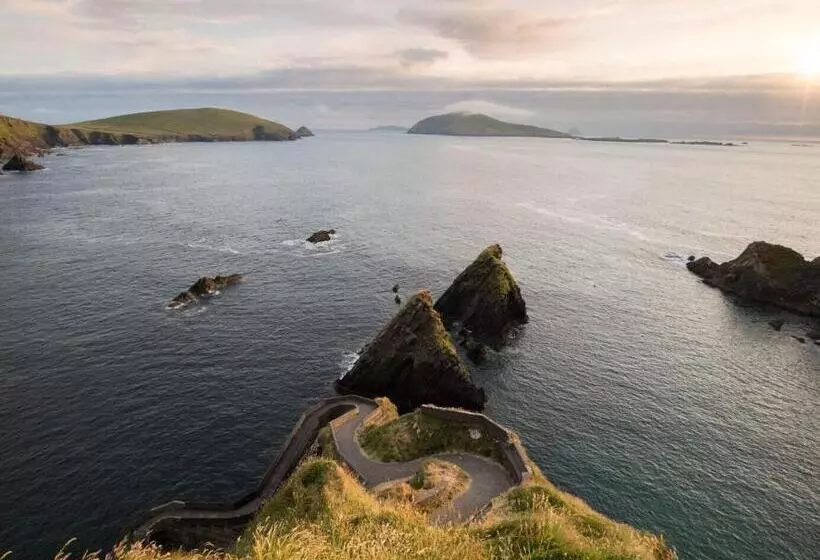 Dingle Benners Hotel