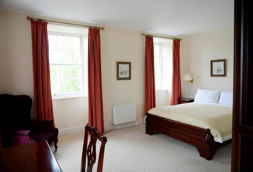 Отель Ashbrook Arms Townhouse And Restaurant