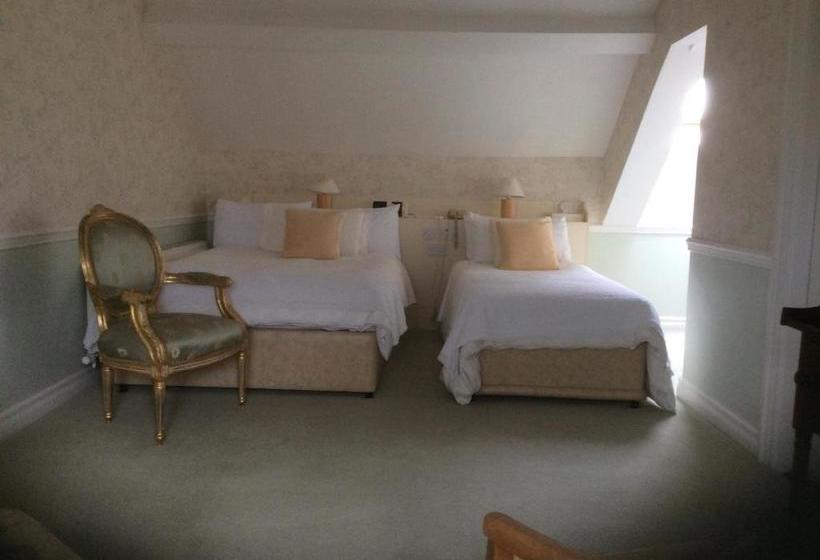 ホテル Barrowville Guest House