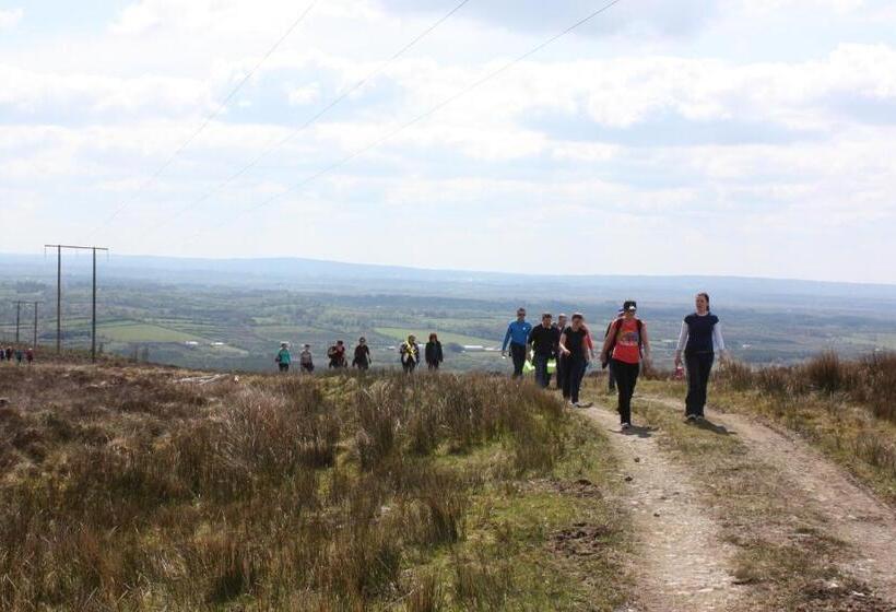 בית מלון כפרי Cawley S Guesthouse