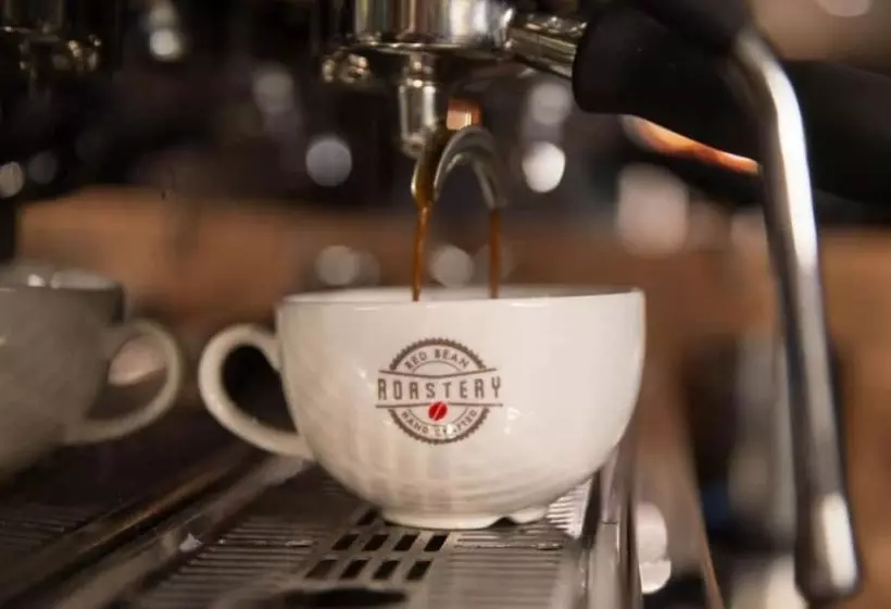 Clayton Hotel Belfast City