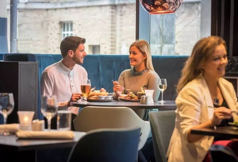 Clayton Hotel Belfast City