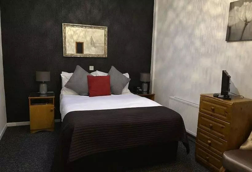 בית מלון כפרי Dobbins Inn