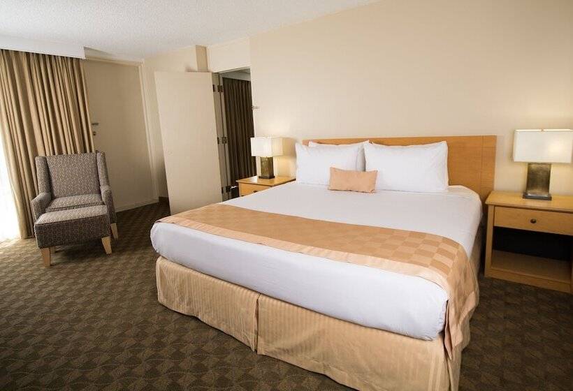 בית מלון כפרי Edmonton Inn And Conference Centre