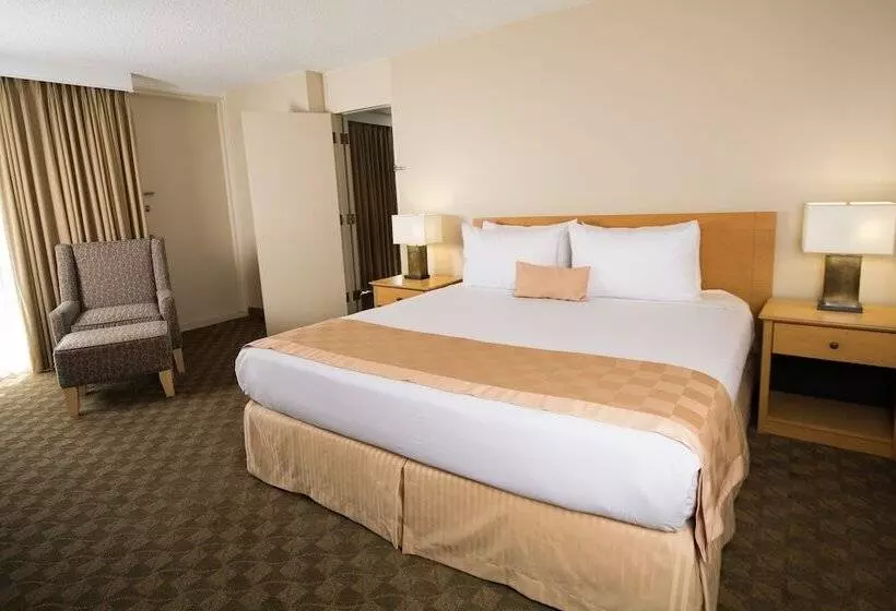 ホテル Edmonton Inn And Conference Centre