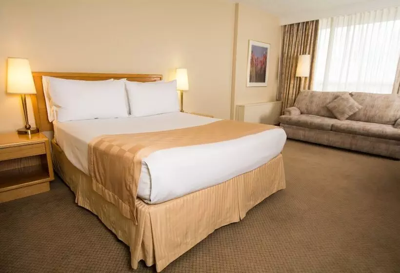 ホテル Edmonton Inn And Conference Centre