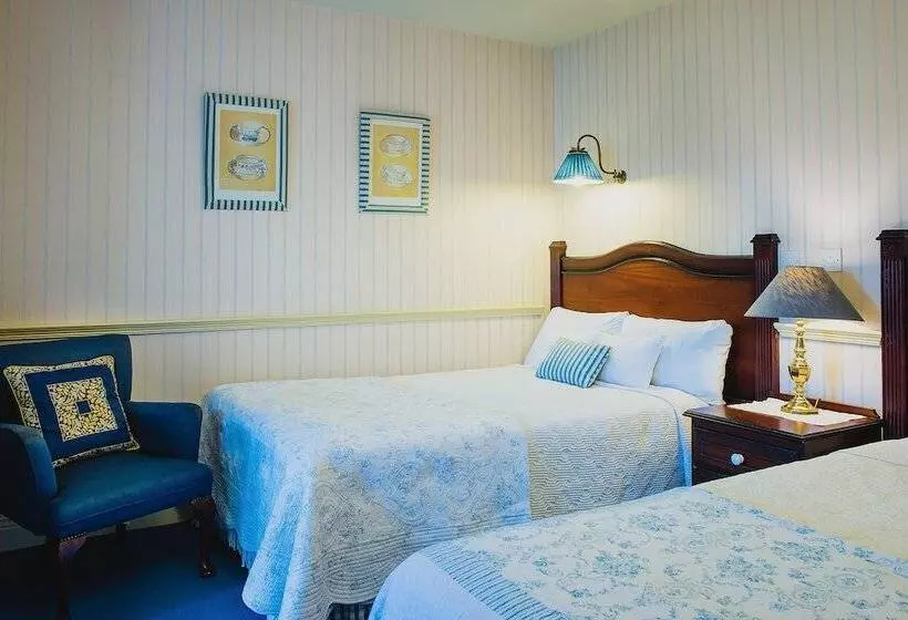 هتل Fuchsia House