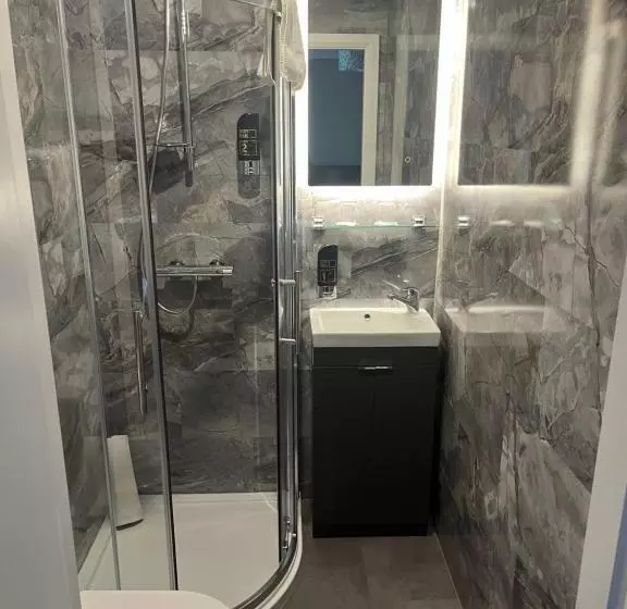 فندق Glendine Inn