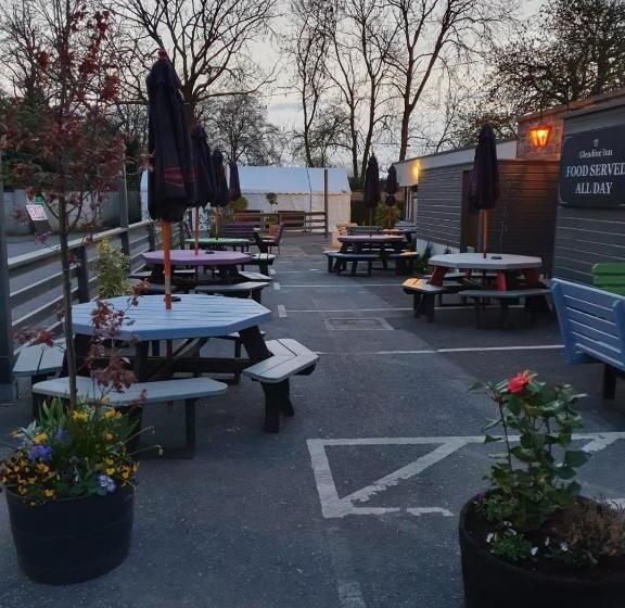 Отель Glendine Inn