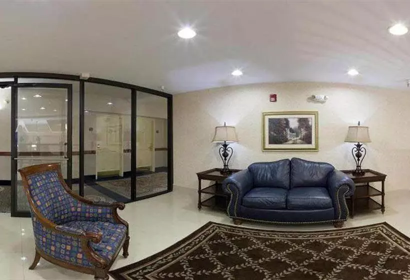 ホテル Best Western Plus Savannah Gateway