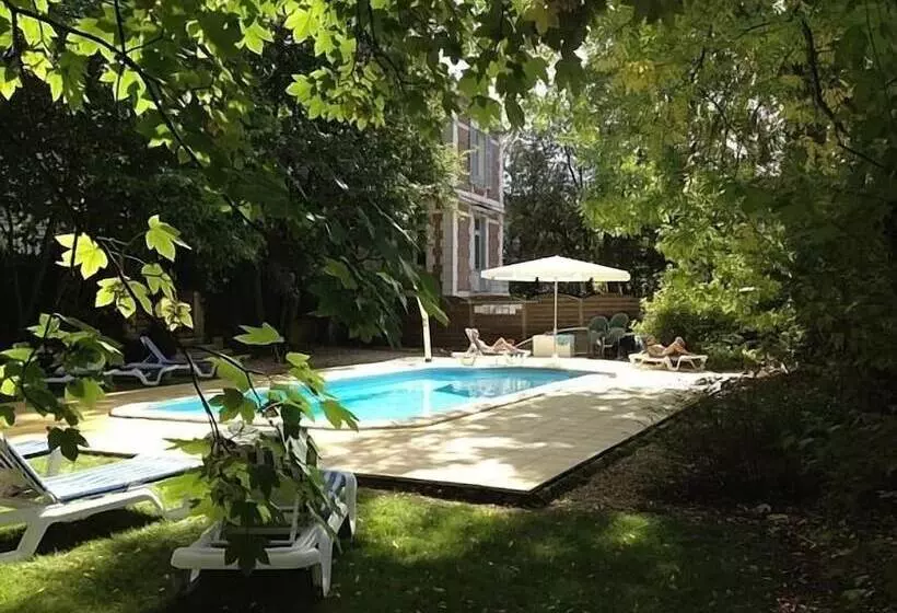 酒店 Hôtel Les Maréchaux