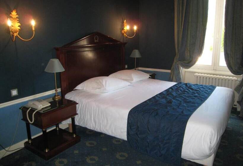 هتل Hôtel Les Maréchaux