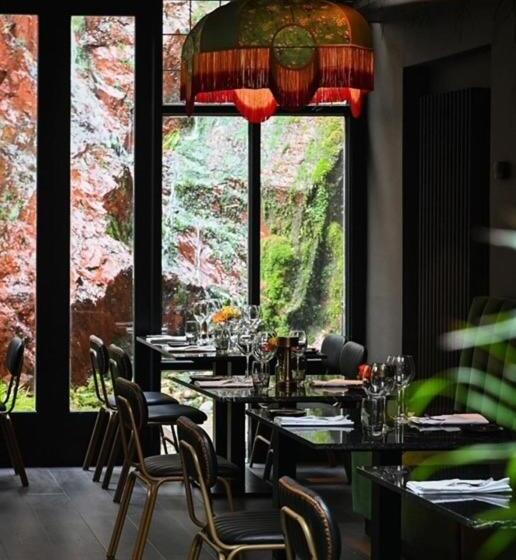 فندق Isaacs Cork City