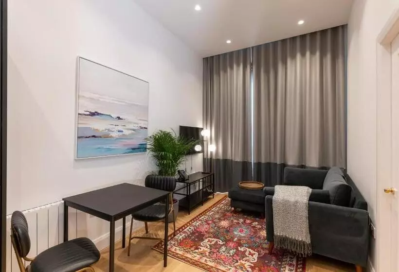 호텔 Isaacs Cork City