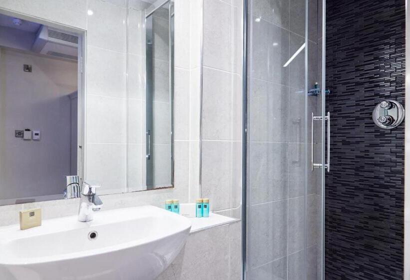 فندق Isaacs Cork City