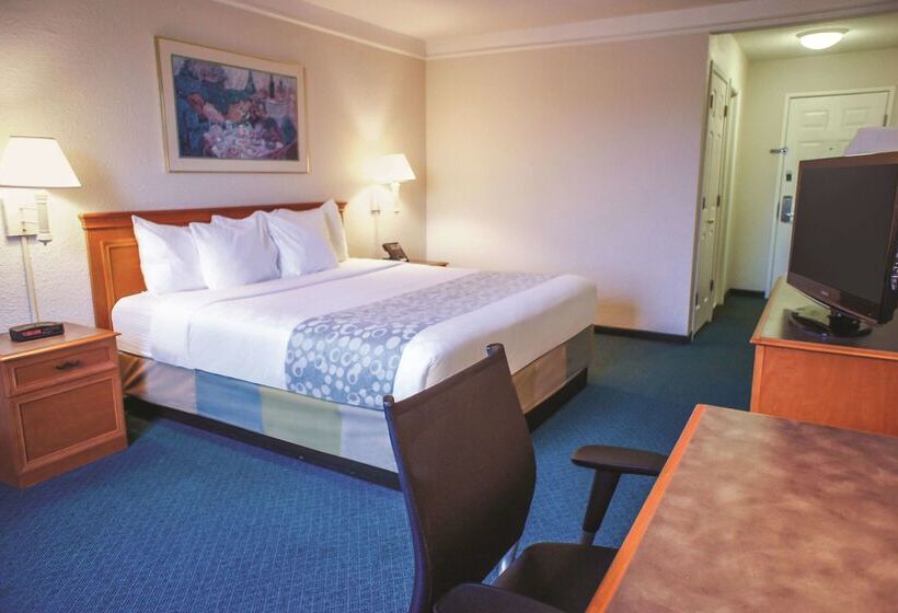 فندق La Quinta Inn By Wyndham Moline Airport