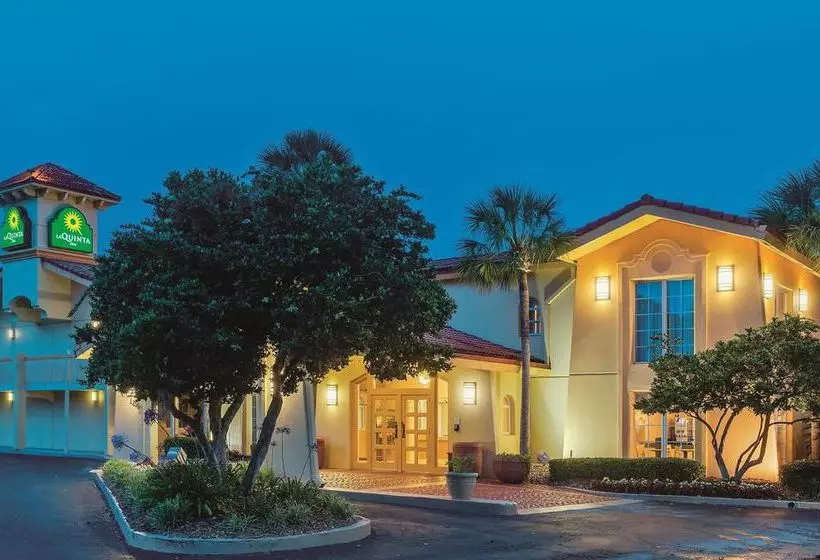 ホテル Days Inn By Wyndham Jacksonville Baymeadows