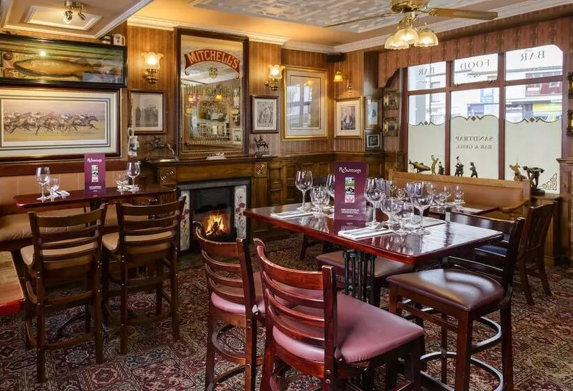 فندق Mcsweeney Arms