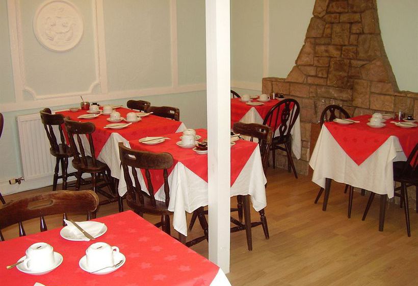 Отель Merith House