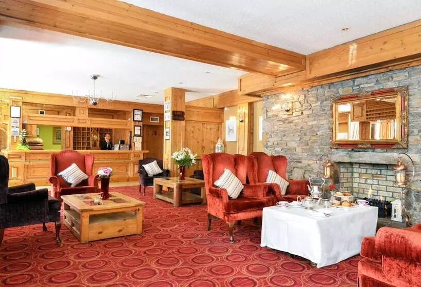 בית מלון כפרי The Mariner, Westport