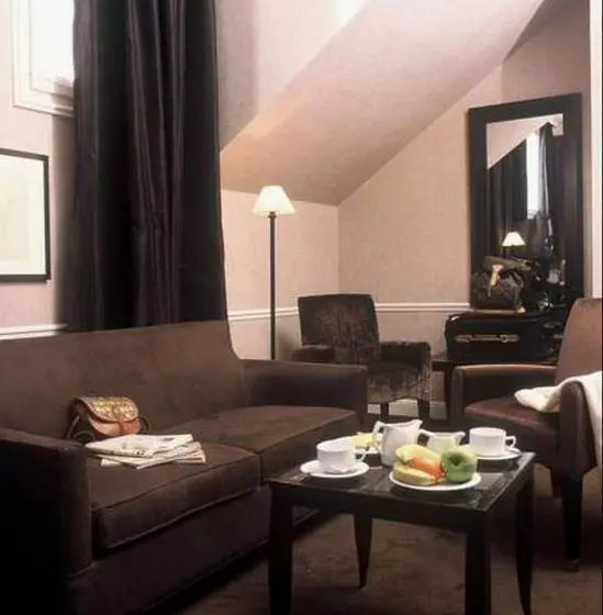 ホテル Victoires Opera