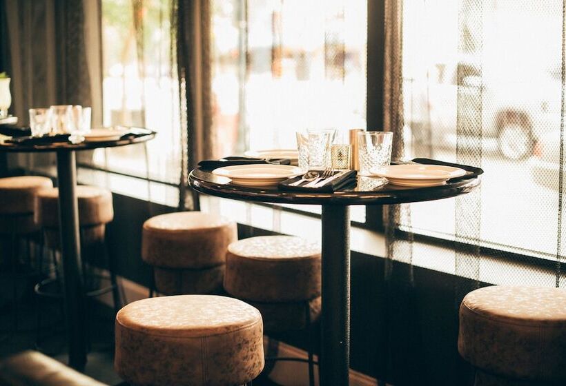 فندق Hampton Inn & Suites New Orleans Canal St. French Quarter