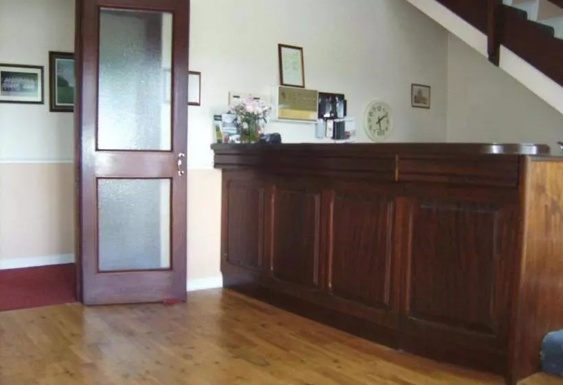 酒店 Westfield House