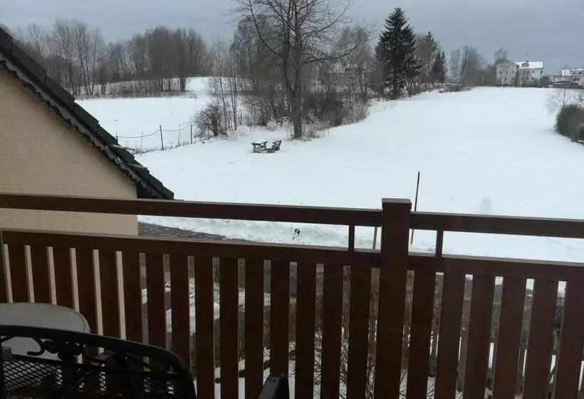 Retkeilymaja Gästehaus Schreiner