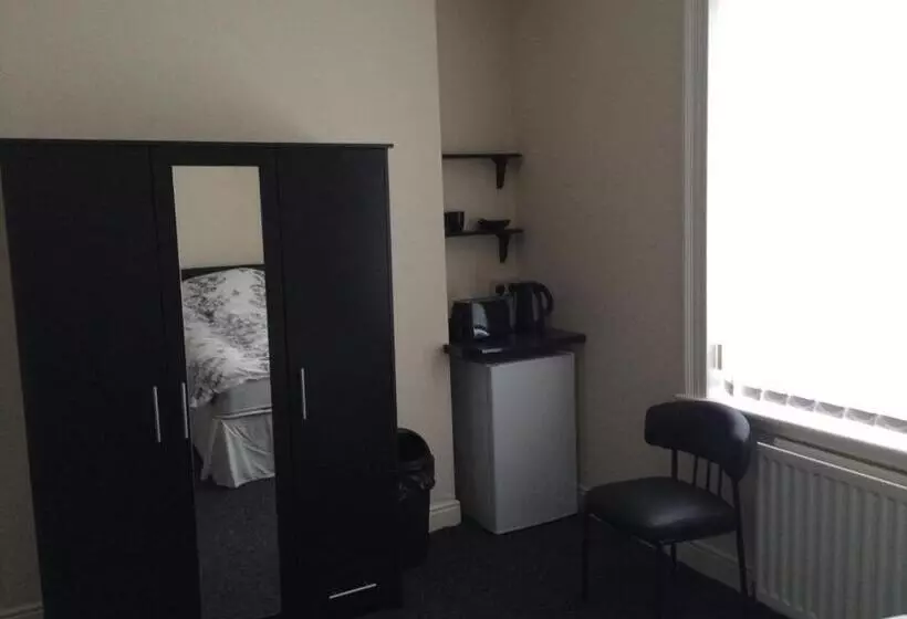 Retkeilymaja Hardwick