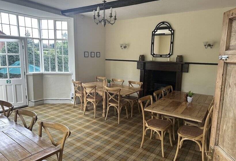 旅馆 The Bateman Arms At Shobdon