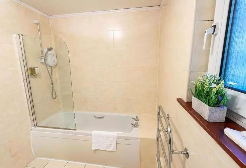 Aamiaismajoitus (B&B) Broadford House Skye