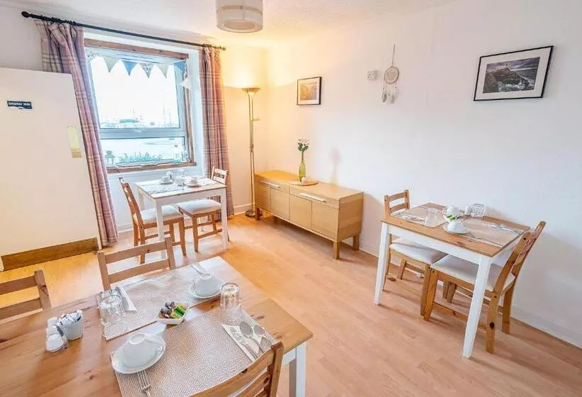 Aamiaismajoitus (B&B) Broadford House Skye