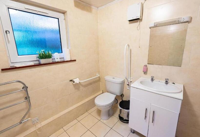 ベッドアンドブレックファースト Broadford House Skye