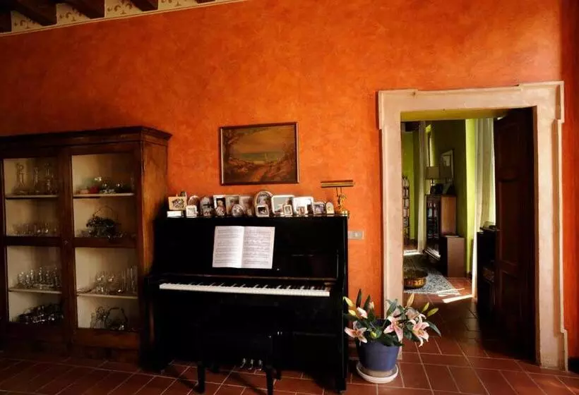 Aamiaismajoitus (B&B) Corte Beatrice