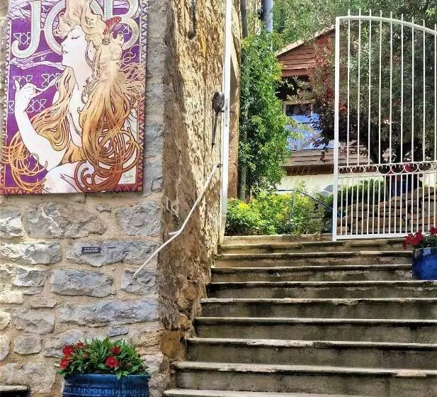 ベッドアンドブレックファースト Les Gargouilles Gorges Du Tarn   Millau