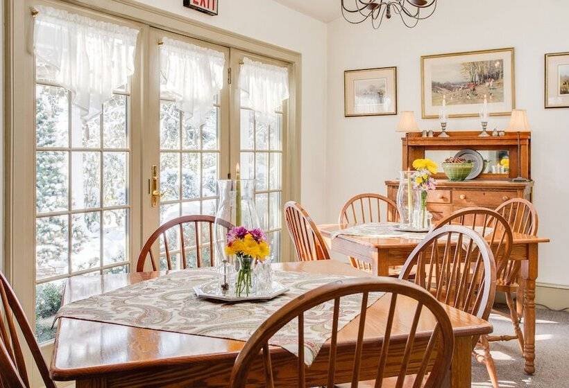 Bed and Breakfast The Inn At Twin Linden