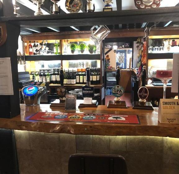 مبيت وإفطار The Lethbridge Arms