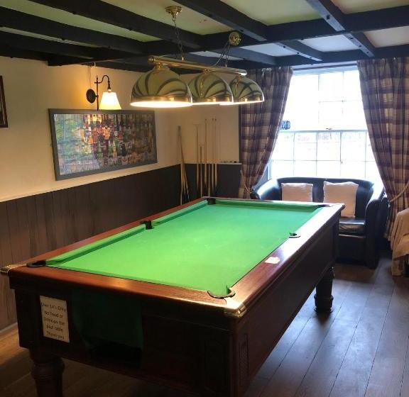 مبيت وإفطار The Lethbridge Arms