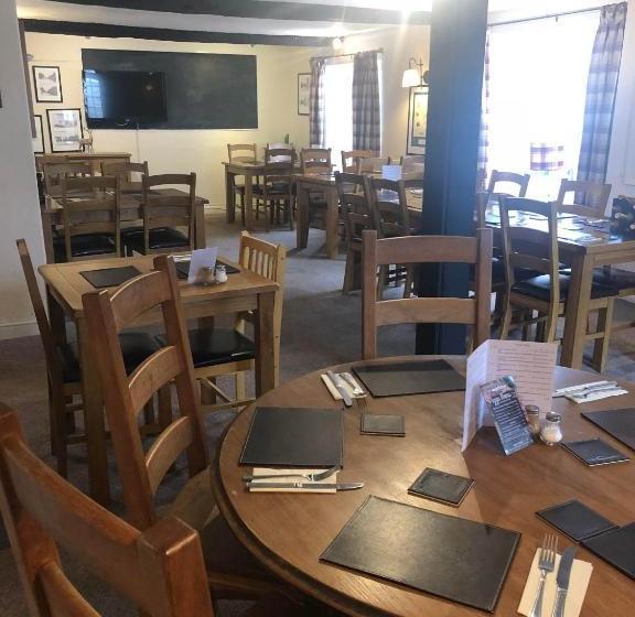 مبيت وإفطار The Lethbridge Arms