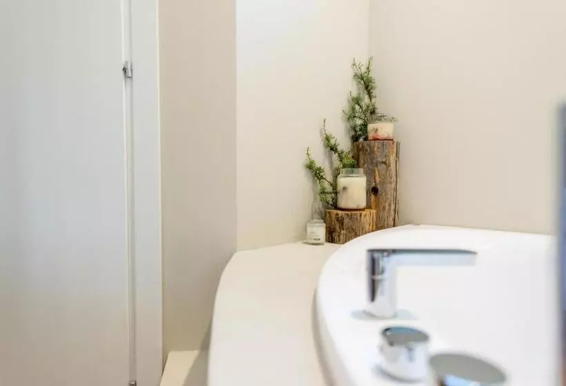 Hotelli Agritur La Dolce Mela   Adults Only