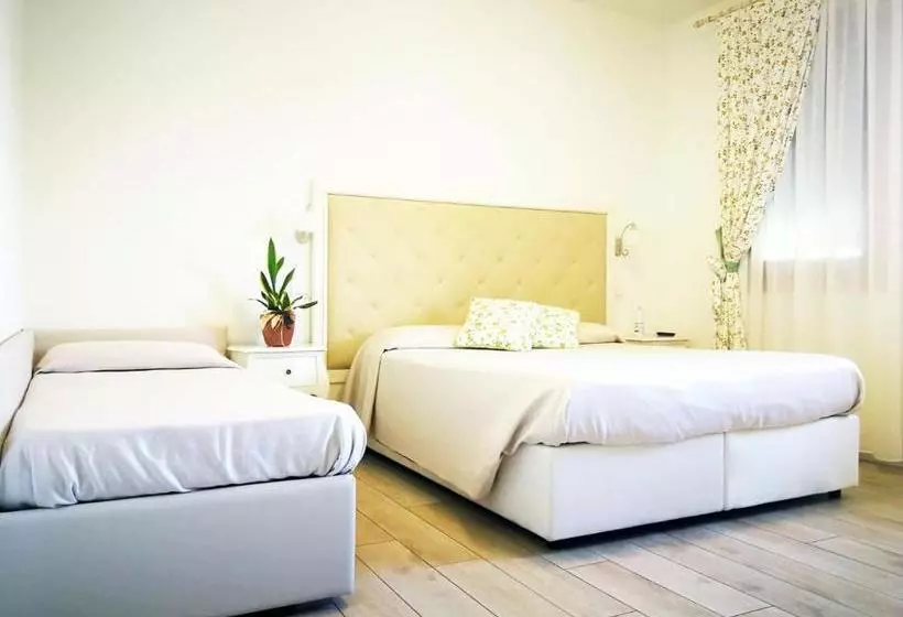 ホテル Agriturismo Casa Rossa