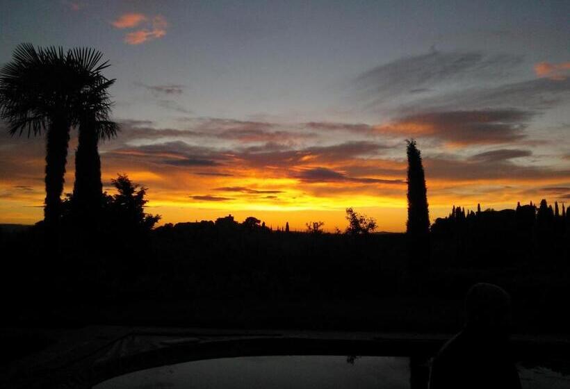 ホテル Agriturismo La Terra