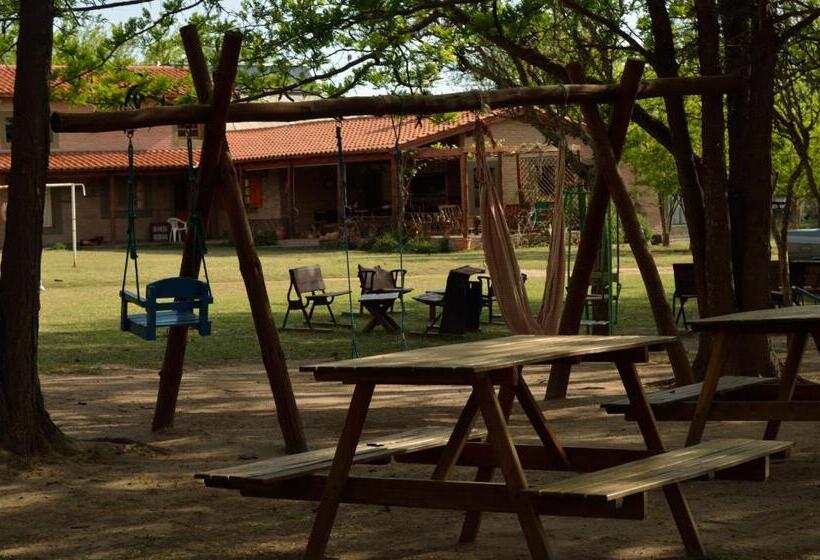 ホテル Granja El Aromo