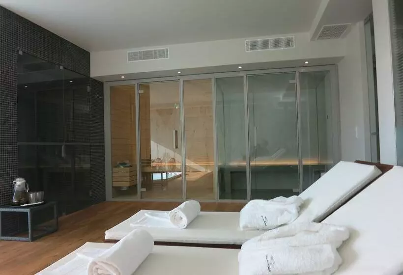 Hotelli Quinta Vale Da Roca