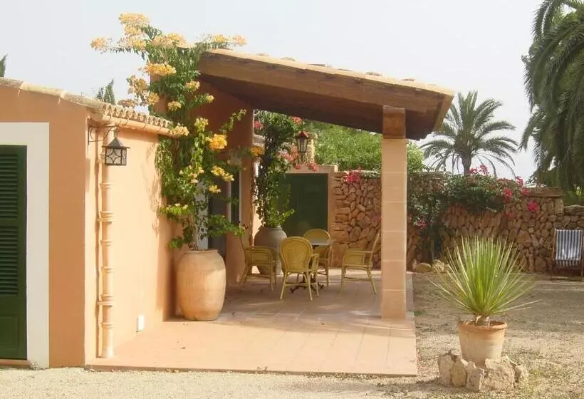 ホテル Sa Bassa Crua Agroturismo
