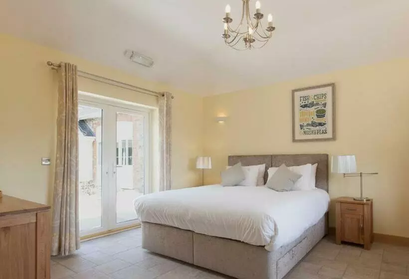 Mincombe Barn Bed & Breakfast